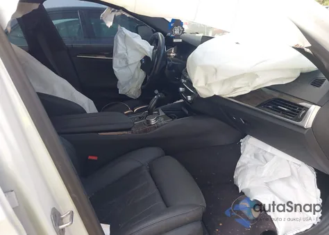 2021 BMW 530I xDrive z USA, uszkodzony, nr VIN WBA13BJ03MCF62890